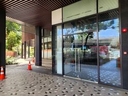 The Venue Shoppes (D13), Retail #639391961